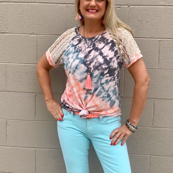 Tie Dye Lace Sleeves S/S Top Shirt Made USA NWT - Picture 3 of 3